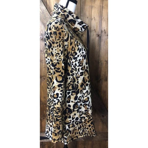 Susan Graver Weekend Print French Terry Tunic - Picture 4 of 5